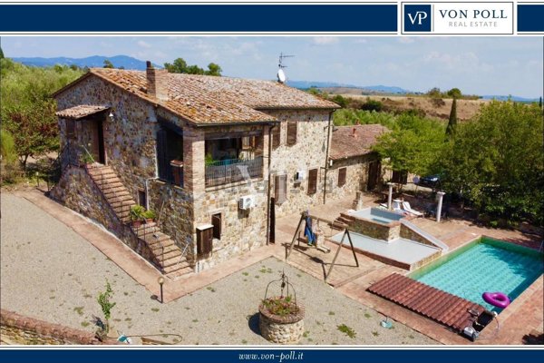 casale in vendita a Roccastrada in zona Ribolla