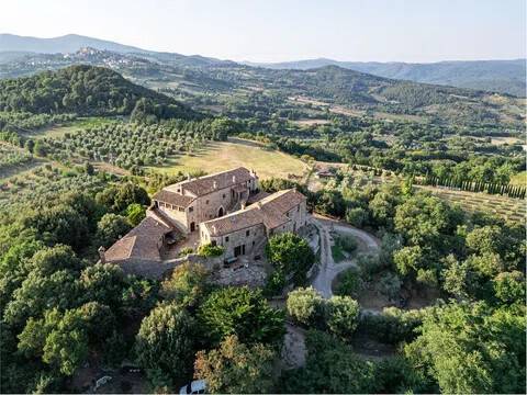intera palazzina in vendita a Roccastrada