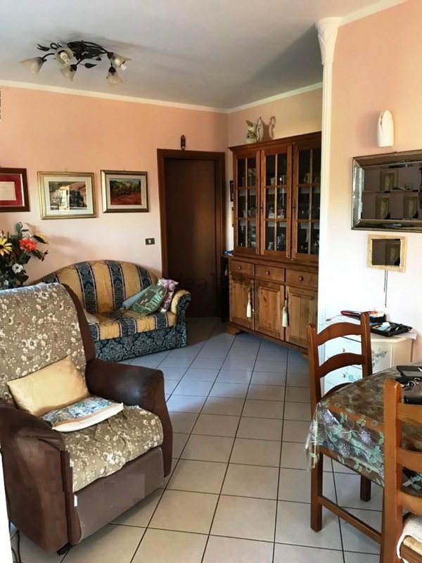 appartamento in vendita a Roccastrada in zona Sticciano