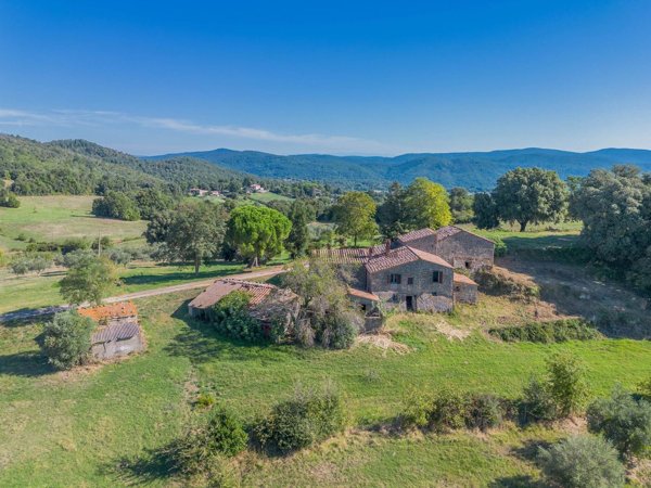 casale in vendita a Roccastrada