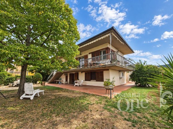 casa indipendente in vendita a Roccastrada in zona Sticciano