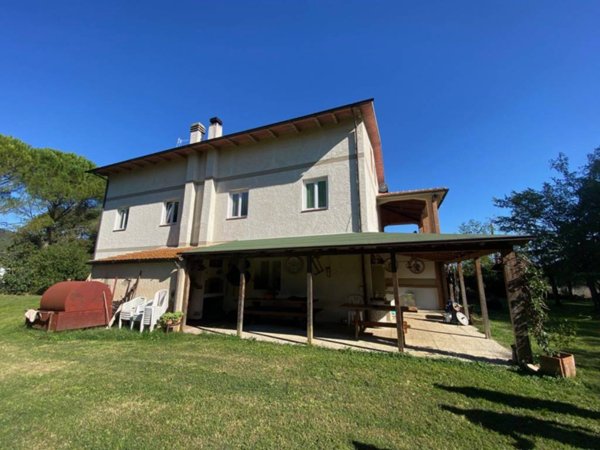 casa indipendente in vendita a Roccastrada