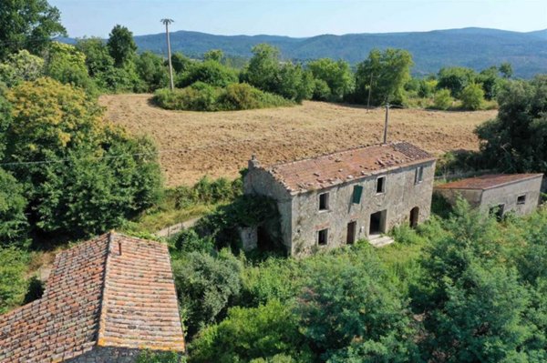 casa indipendente in vendita a Roccastrada