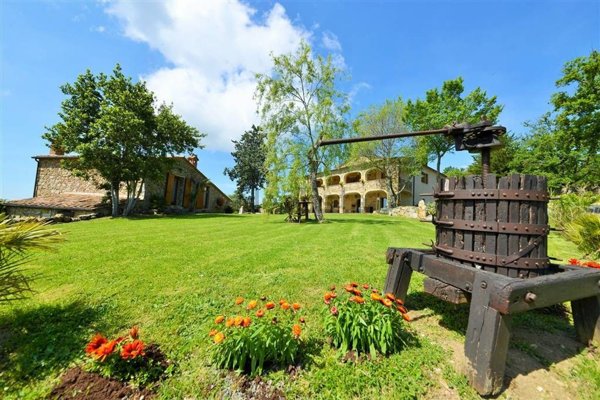 casale in vendita a Roccastrada