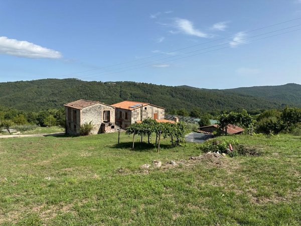 casa indipendente in vendita a Roccastrada
