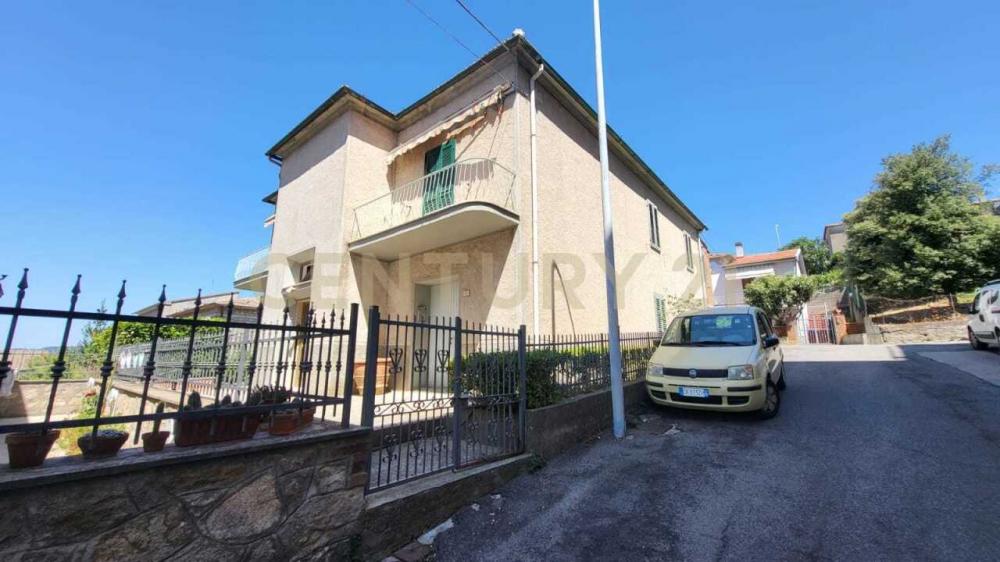 casa indipendente in vendita a Roccastrada