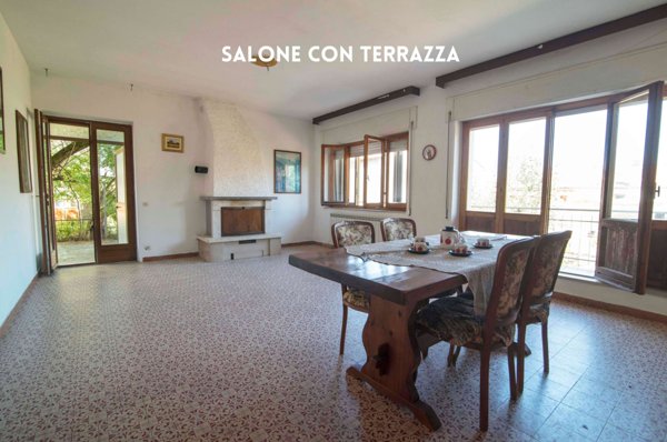 appartamento in vendita a Roccastrada in zona Sassofortino