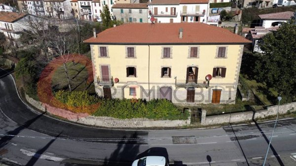 casa indipendente in vendita a Santa Fiora
