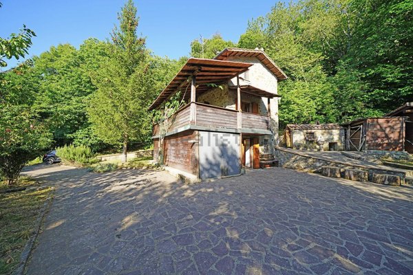 mansarda in vendita a Santa Fiora in zona Selva