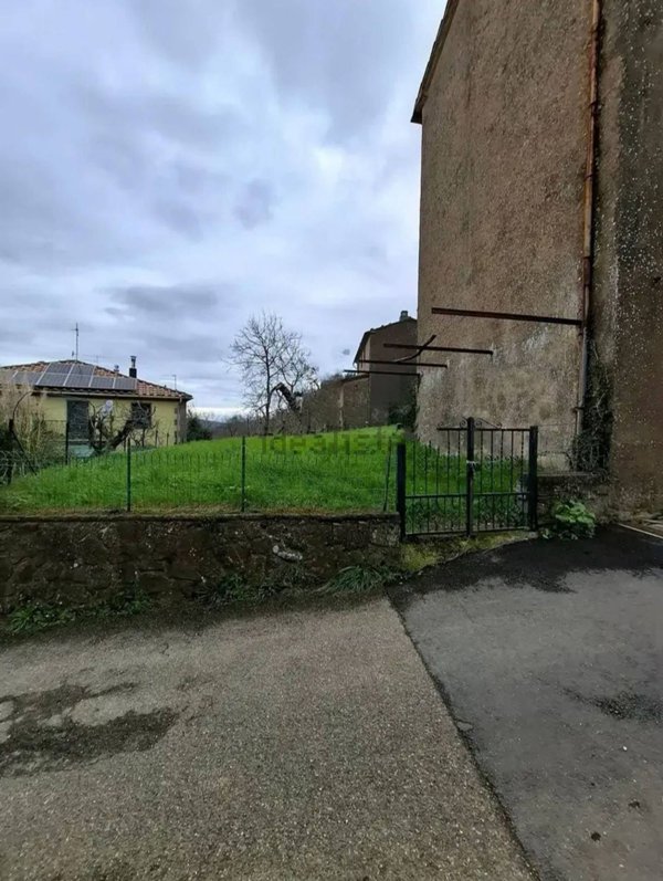 casa indipendente in vendita a Santa Fiora