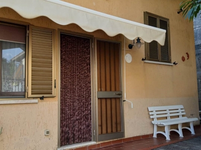 casa indipendente in vendita a Santa Fiora in zona Bagnolo