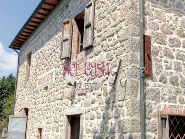 casa indipendente in vendita a Santa Fiora in zona Bagnore