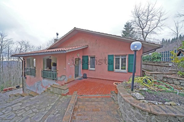 casa indipendente in vendita a Santa Fiora