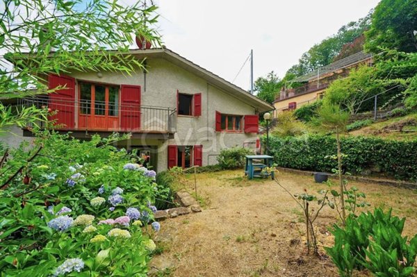 appartamento in vendita a Santa Fiora in zona Bagnore