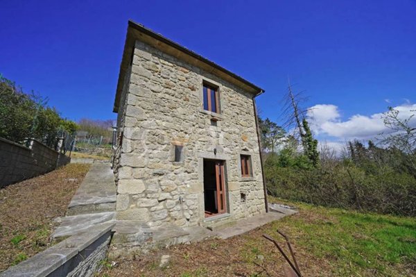 casa indipendente in vendita a Santa Fiora