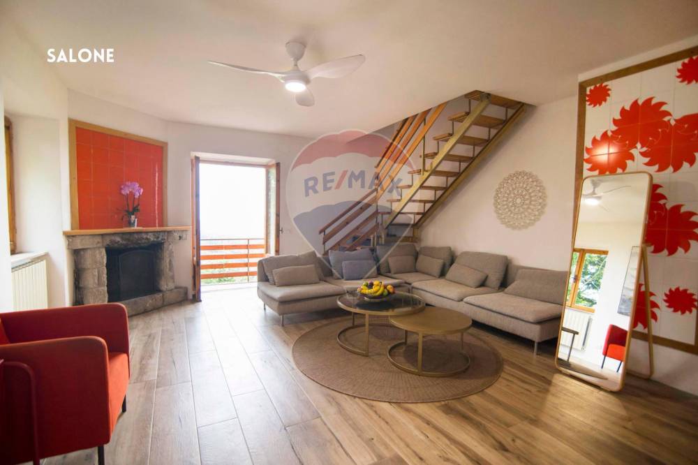 casa indipendente in vendita a Santa Fiora