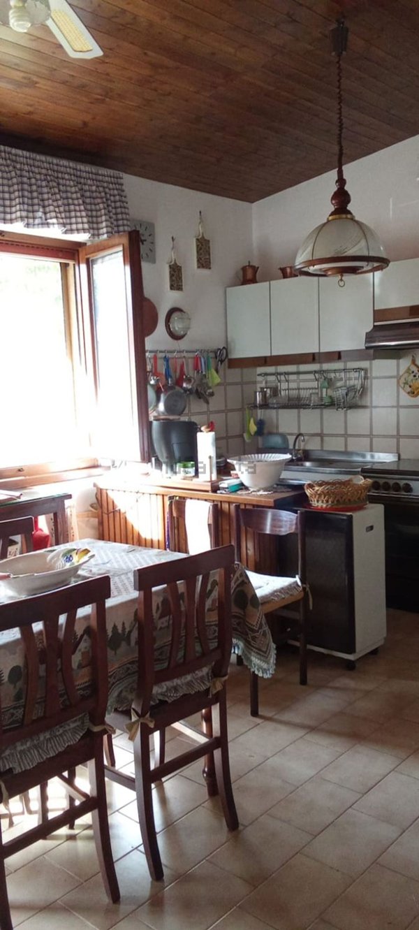 casa indipendente in vendita a Santa Fiora in zona Bagnolo