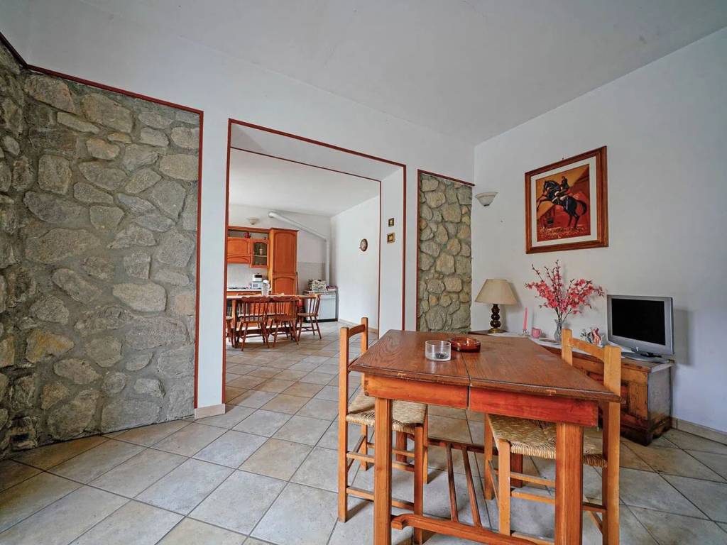 appartamento in vendita a Santa Fiora in zona Bagnolo