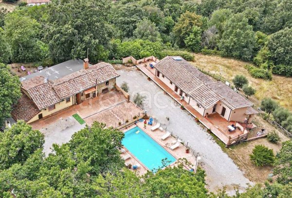 casa indipendente in vendita a Santa Fiora