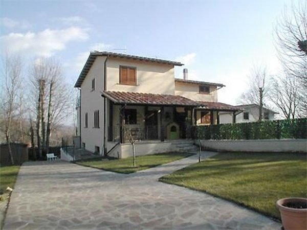 casa indipendente in vendita a Santa Fiora in zona Bagnore