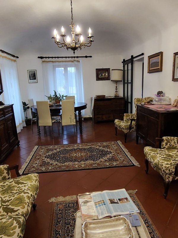 appartamento in vendita a Santa Fiora