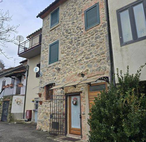 casa semindipendente in vendita a Santa Fiora in zona Bagnore