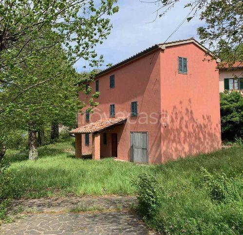 casa indipendente in vendita a Santa Fiora in zona Bagnolo