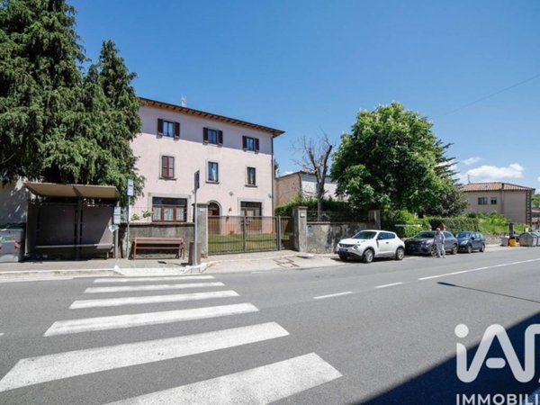 intera palazzina in vendita a Santa Fiora in zona Bagnore