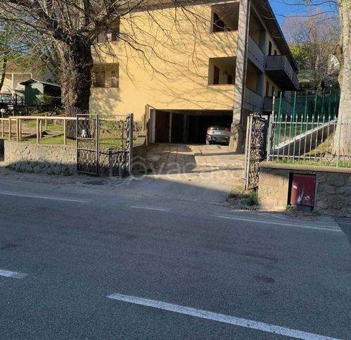 appartamento in vendita a Santa Fiora in zona Bagnolo