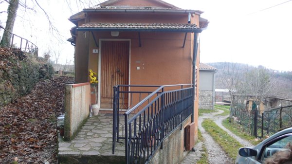 casa indipendente in vendita a Santa Fiora