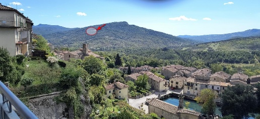 appartamento in vendita a Santa Fiora in zona Marroneto