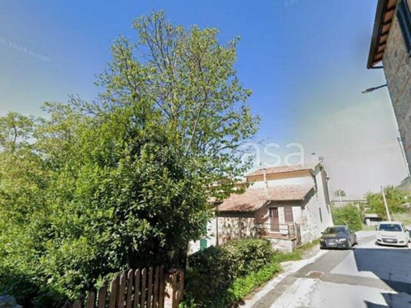 appartamento in vendita a Santa Fiora in zona Bagnolo