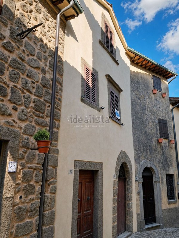villa in vendita a Santa Fiora