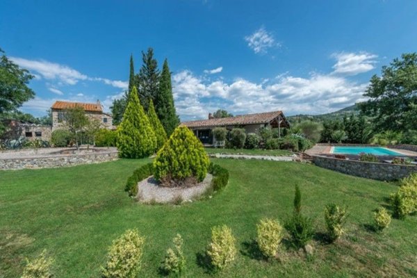 casa indipendente in vendita a Scansano