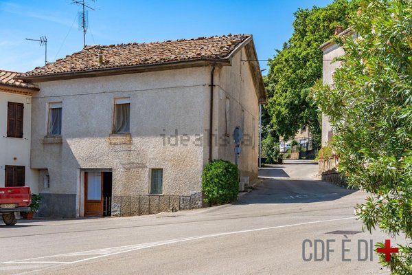 quadrivano in vendita a Scansano in zona Murci