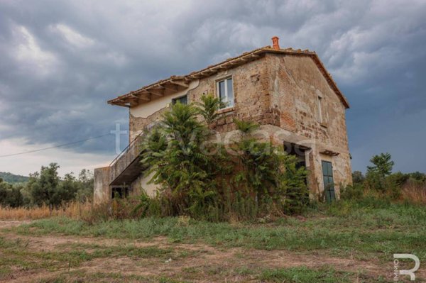 casa indipendente in vendita a Scansano