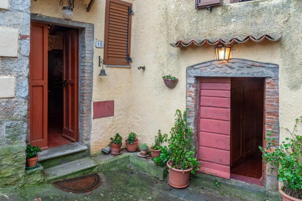 appartamento in vendita a Scansano