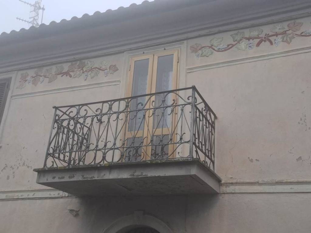 appartamento in vendita a Scansano in zona Poggioferro
