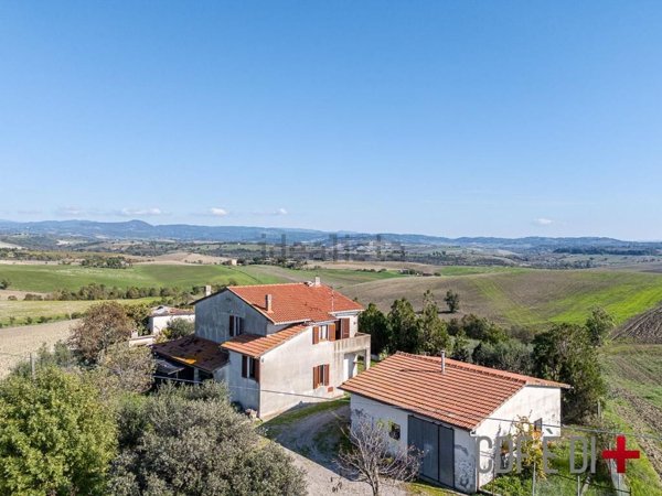 casale in vendita a Scansano in zona Pomonte