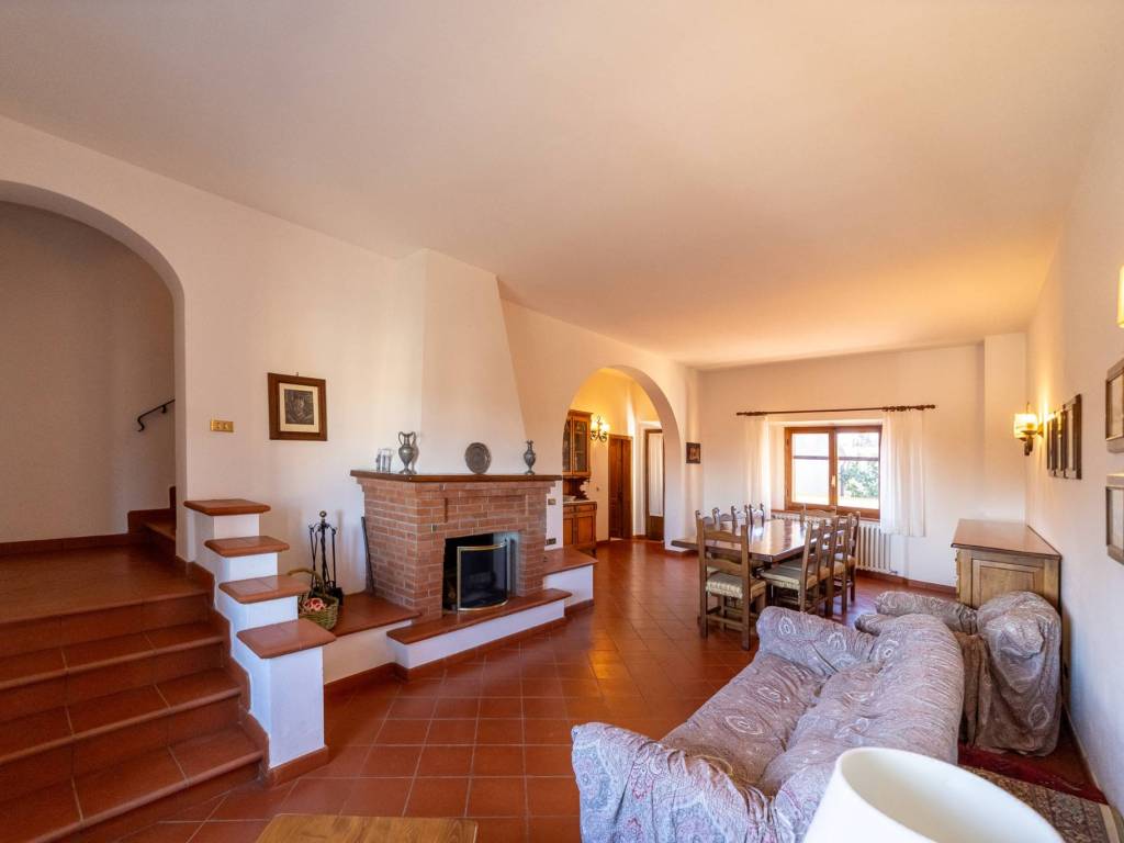 casa indipendente in vendita a Scansano in zona Murci