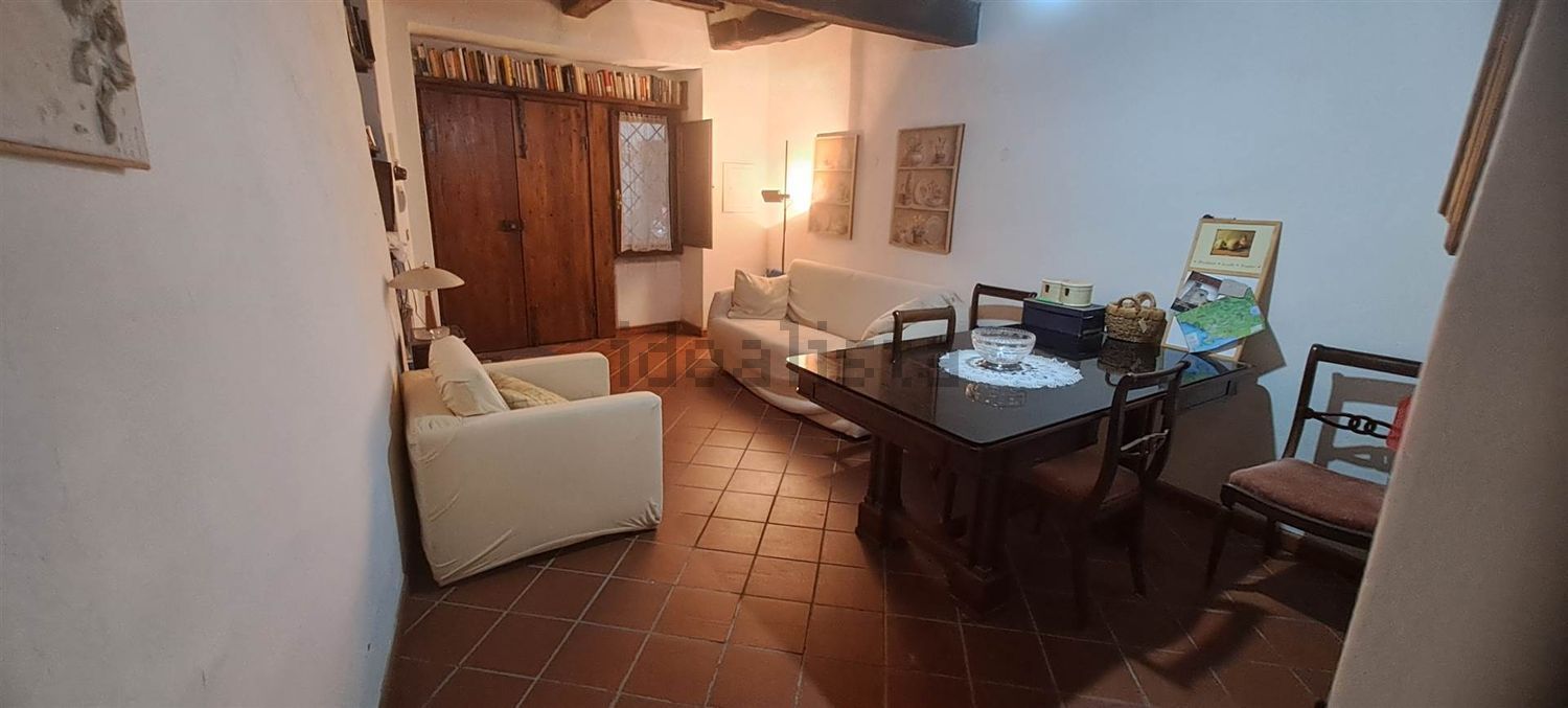 appartamento in vendita a Scansano