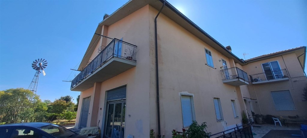 appartamento in vendita a Scansano in zona Pancole