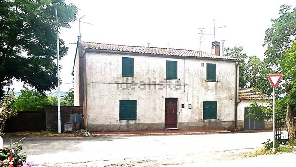 casa indipendente in vendita a Scansano in zona Poggioferro