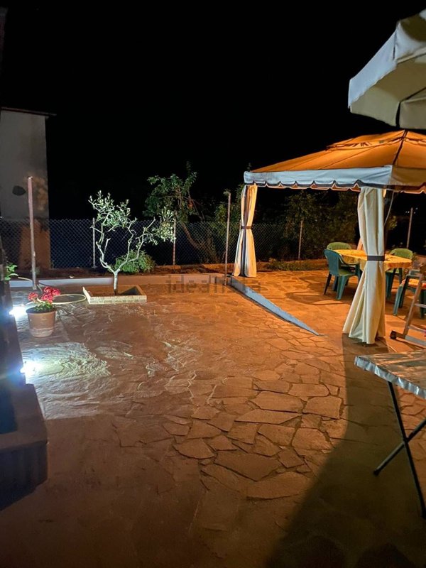 appartamento in vendita a Scansano in zona Pancole