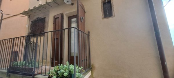 appartamento in vendita a Scansano