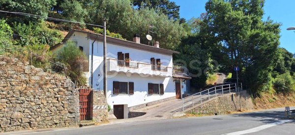 casa indipendente in vendita a Scansano