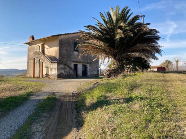 casa indipendente in vendita a Scansano