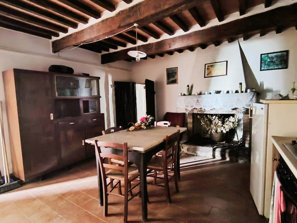 appartamento in vendita a Scansano in zona Poggioferro