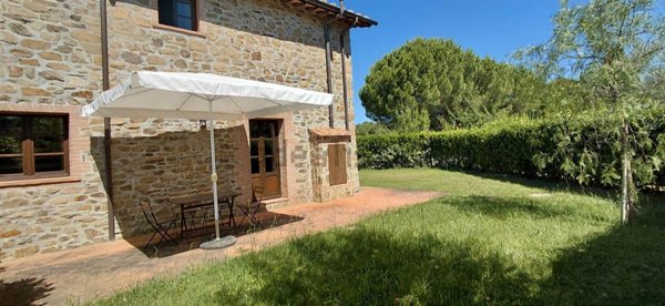 appartamento in vendita a Scansano