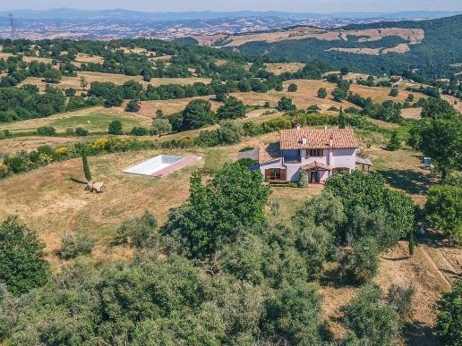 casa indipendente in vendita a Scansano